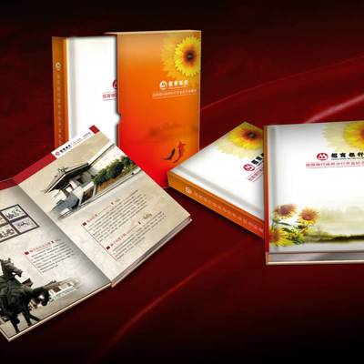 匠心獨運，傳承價值 房產企業定制禮品、老員工紀念章及企業形象策劃全攻略